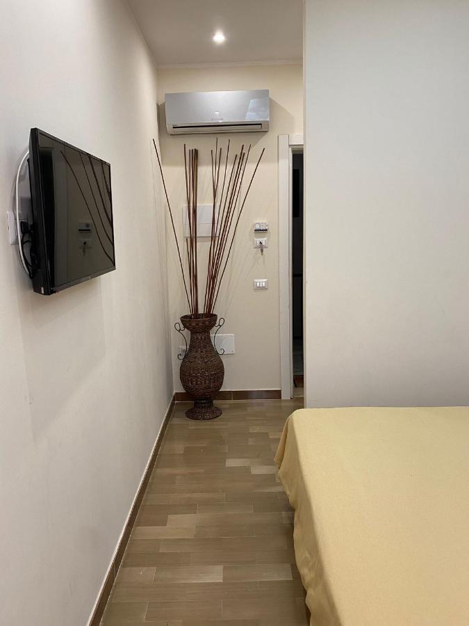 Room Milo Gallipoli Luaran gambar